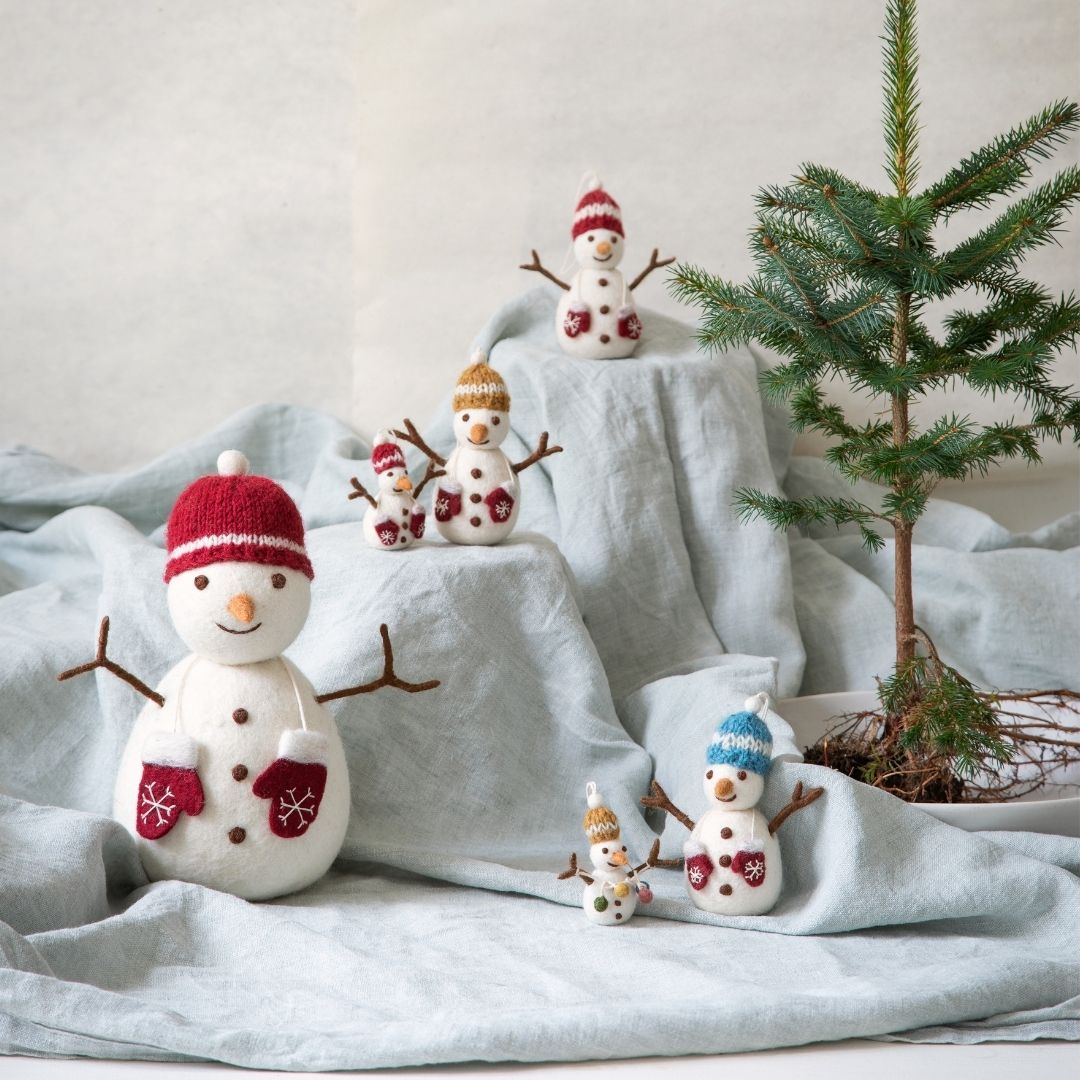 Snowman Family
