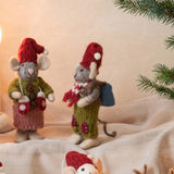Kleine graue Weihnachtsmaus-Figur mit Hose & Rucksack
