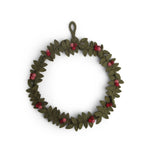 Großer handgefilzter grüner Weihnachtskranz mit roten Beeren von Gry & Sif – nachhaltige Fair-Trade Weihnachtsdekoration aus Wolle, liebevoll handgefertigt in Nepal.